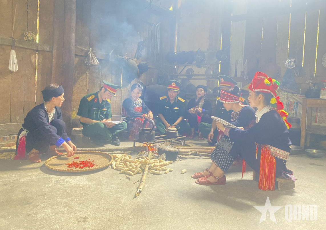 Đưa ánh sáng pháp luật đến với đồng bào vùng biên